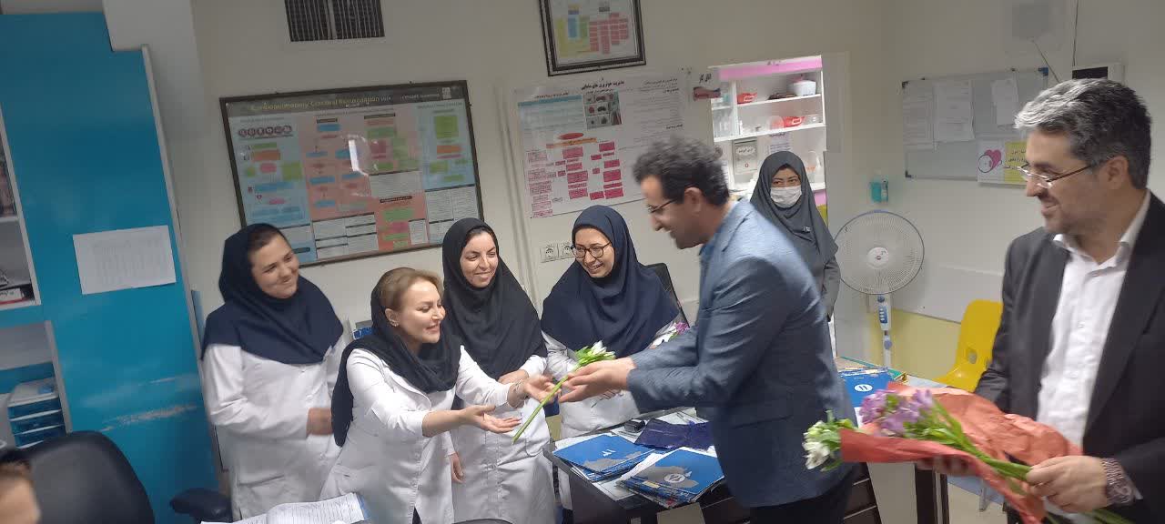 بیمارستان امام خمینی ره شیروان برتر استان در تشویق زایمان طبیعی شد