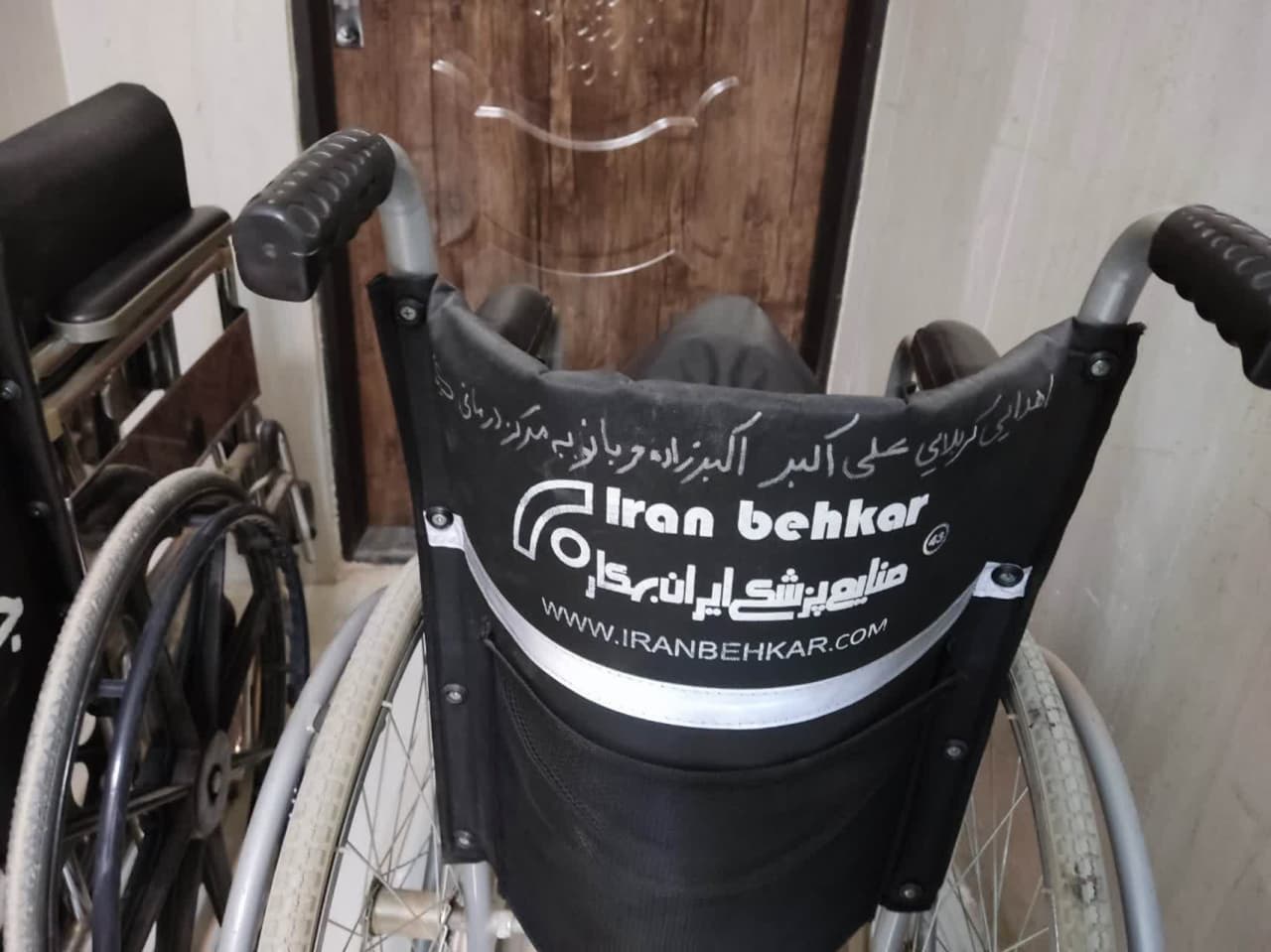 دو ویلچر به مرکز خدمات سلامت روستایی گیفان اهدا شد