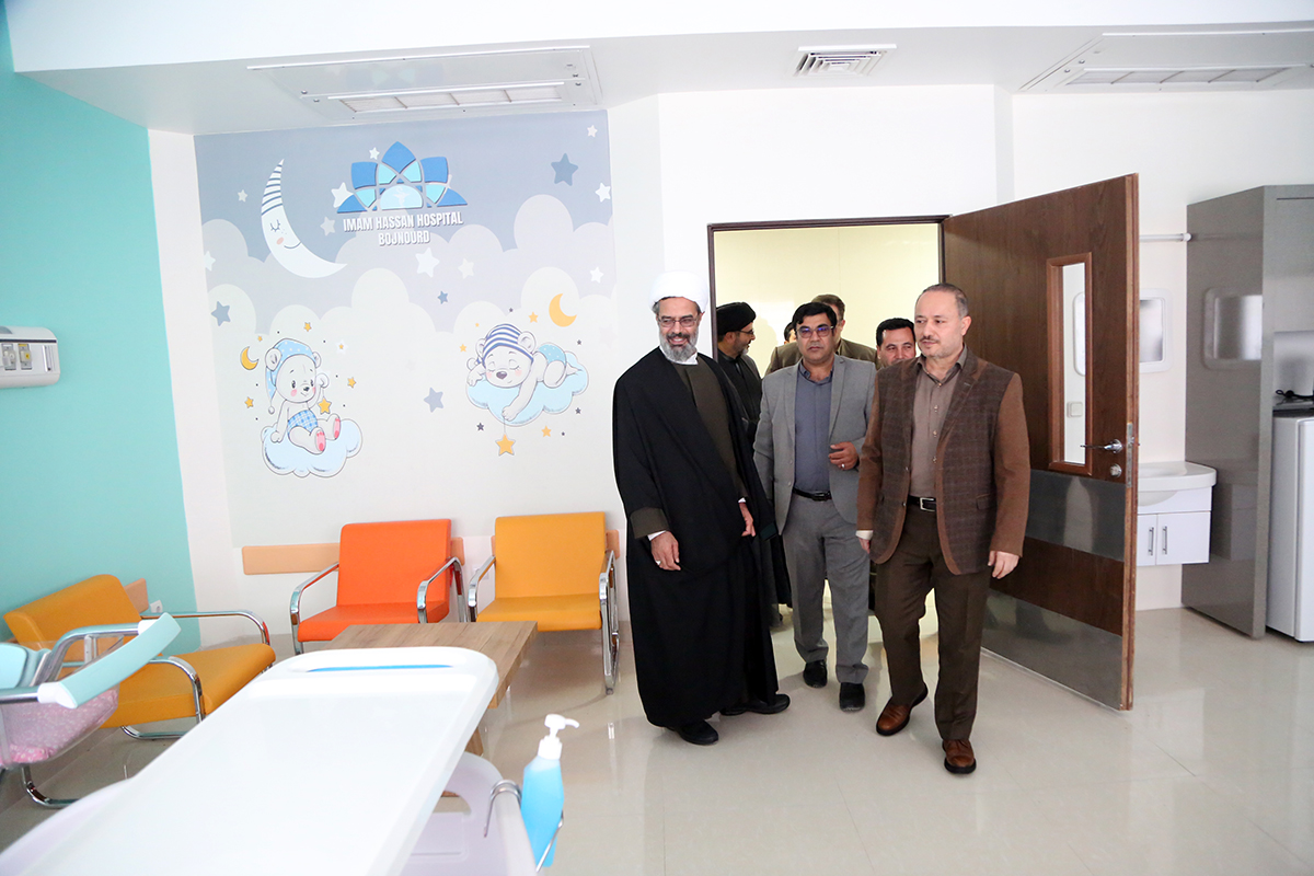 A representative of Wali Faqih visited IPD Department and thanked the nurses